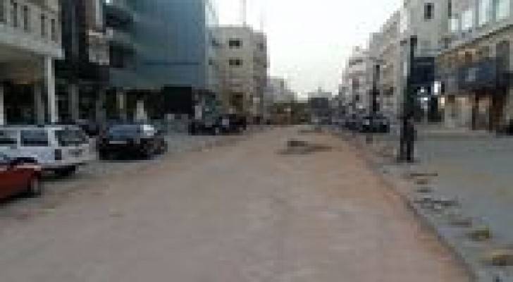 مواطنون يشتكون من تأخر إنجاز أمانة عمان لإعادة تأهيل شارع الوكالات