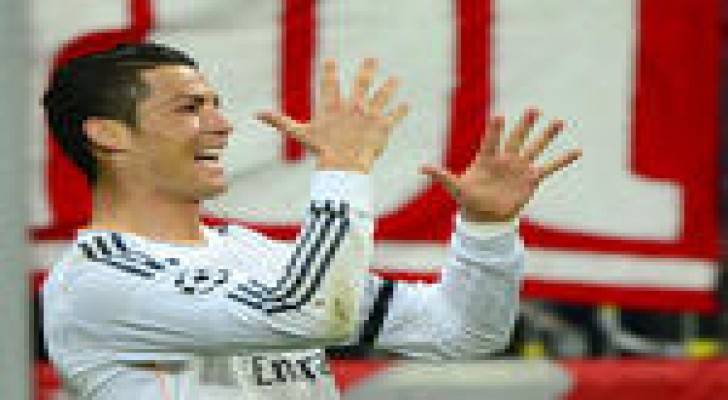 رونالدو يحطم رقم قياسي جديد !