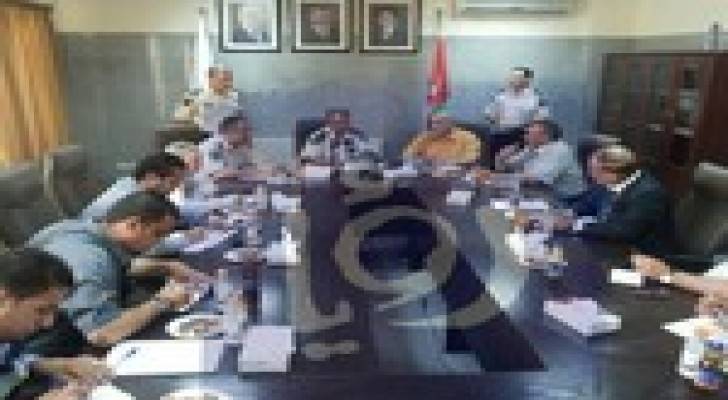 العساف : الجمارك احبطت تهريب 9 حاويات محملة بالسجائر
