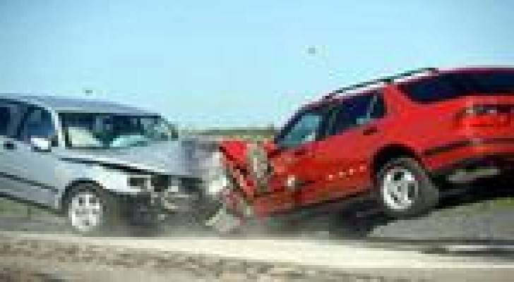 اصابة شخص اثر حادث دهس في شارع الاستقلال