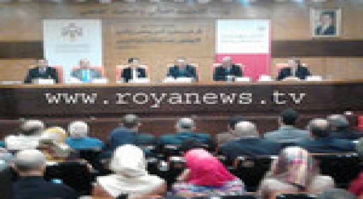 الملكية الاردنية تكرم وزارة التعليم العالي والبحث العلمي .. صور