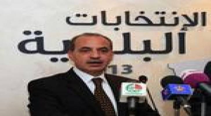 المصري: لا نية لإلغاء أي بلدية قائمة