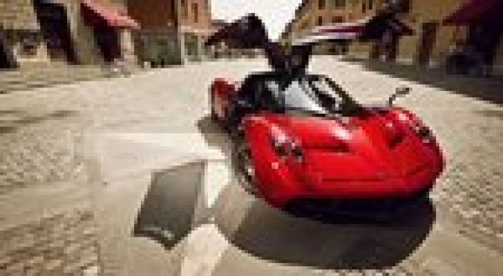بالصور.. مؤسس فيسبوك يشتري سيارة فارهة من طراز Pagani Huayra