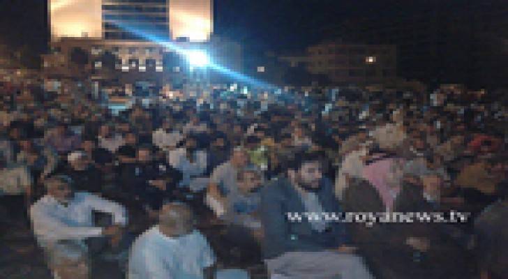 عمان : " ليلة رباط " في ساحة الريجنسي تضامنا مع غزة .. صور