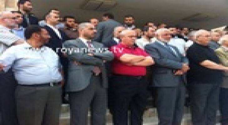 النقابات المهنية تنفذ وقفة تضامنية مع غزة