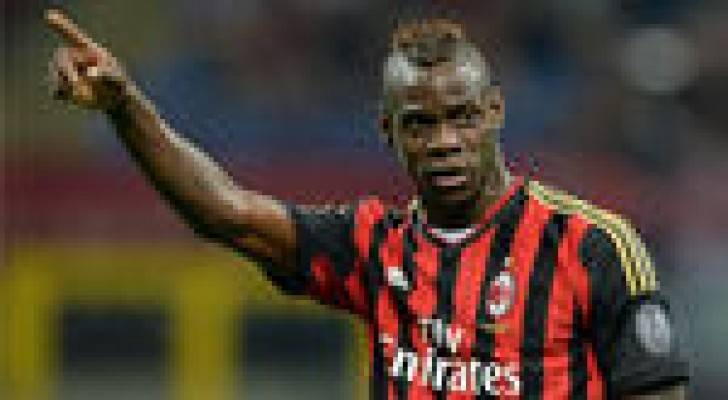 جالياني يؤكد بقاء بالوتيلي في ميلان