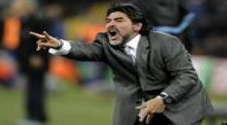 مارادونا يطالب بعودته لتدريب الأرجنتين أسوة بدونجا!