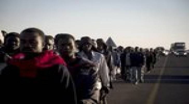 الاحتلال الاسرائيلي يرحل  7 الاف افريقي الى بلدانهم