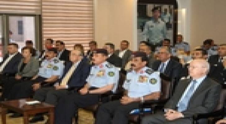 الطوالبة يؤكد على الاجراءات الأمنية للحفاظ على النظام العام