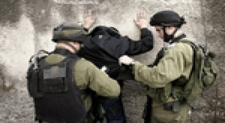 الاحتلال الاسرائيلي يعتقل 9 فلسطينيين بالضفة الغربية