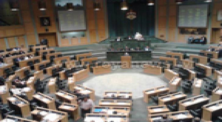 مجلس النواب يقر " الطاقة المتجددة وترشيد الطاقة " ويناقش " ضريبة الدخل "