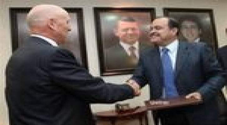 المجالي والوكالة السويسرية يوقعان اتفاقية تعاون