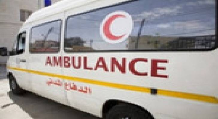 إصابة (5) أشخاص إثر حادث تصادم في الشونة الشمالية