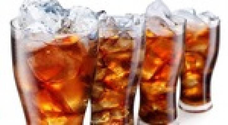 دراسة أمريكية: المشروبات الغازية تصيب خلايا المناعة بالشيخوخة المبكرة