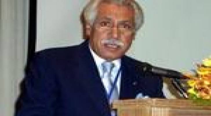 بلتاجي يمنع استخدام الألقاب على " اللاسلكي "
