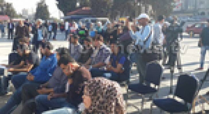 التجمع الطلابي في "الأردنية" يهدد بالتصعيد في حال عدم الاستجابة لمطالب الطلاب
