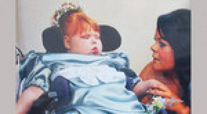 محكمة بريطانية تمنح أما الحق في انهاء حياة ابنتها