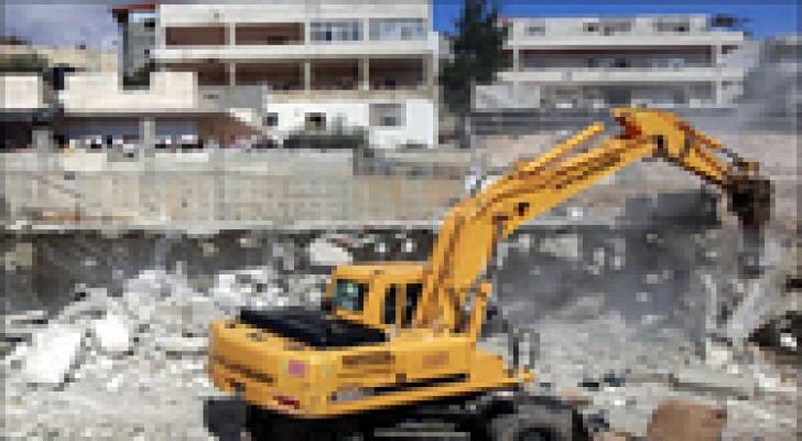 الاحتلال يوعز ببناء 660 وحدة استيطانية ويشن حملة اعتقالات واسعة
