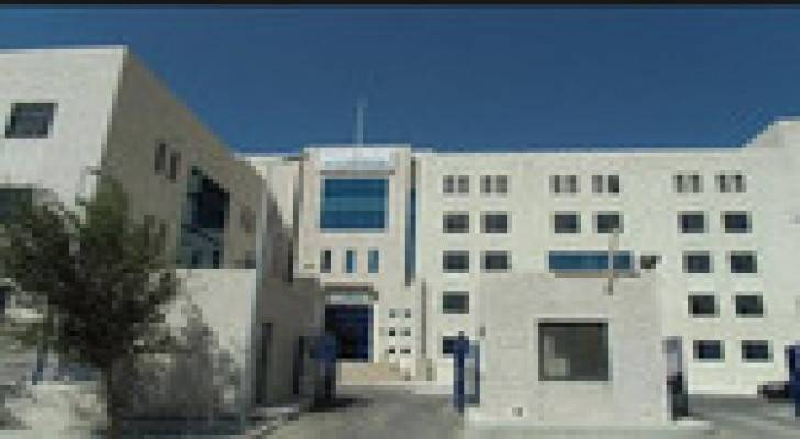 "مكافحة الفساد" تطلب تجميد أموال مستثمر إماراتي