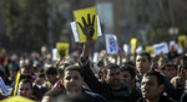 إحالة 40 متهما من أنصار "الإخوان" إلى القضاء العسكري في مصر