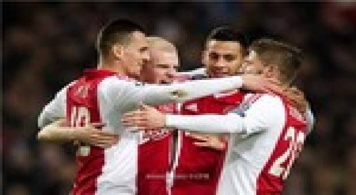 أياكس يعبر إكسيلسيور ويواصل مطاردة أيندهوفن بالدوري الهولندي