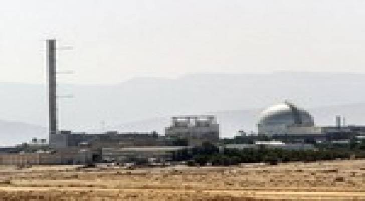 بيريز: رفضت طلبا لعمرو موسى بزيارة مفاعل ديمونا