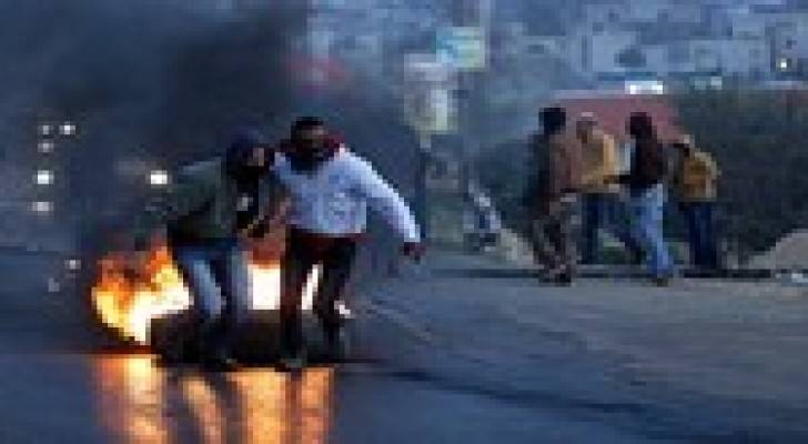 إصابات بالرصاص إثر مواجهات وكمائن شرق رام الله المحتلة