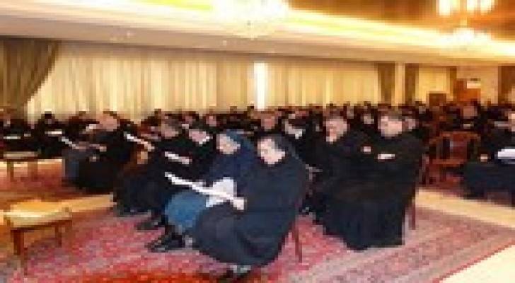 مسيحيو الأردن يصلون للسلام والوحدة بمطرانية الروم الارثوذكس