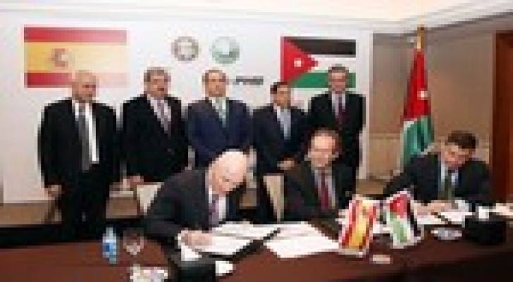توقيع اتفاقية تاهيل وتوسعة الميناء الصناعي في الساحل الجنوبي للعقبة