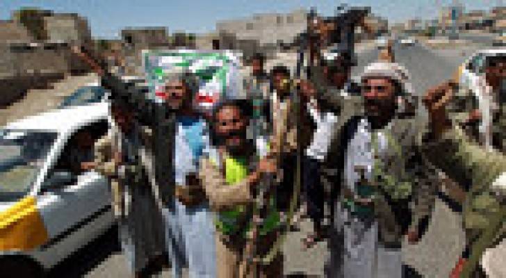مسلحو الحوثي يغلقون منافذ رئيسية بصنعاء لمنع تظاهرة رافضة لهم