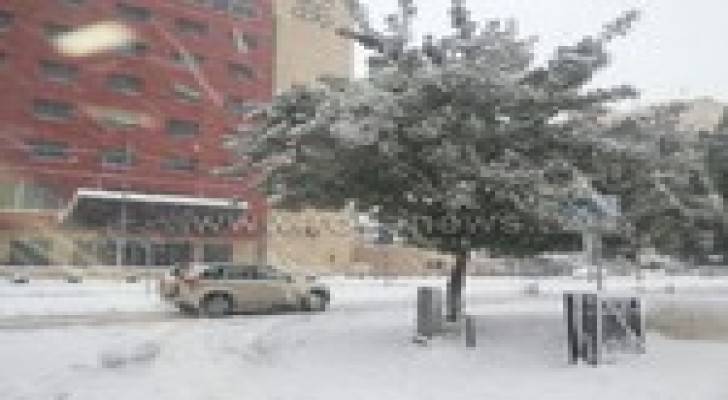 ثلوج العاصفة " جنى " في عمان .. صوروفيديو