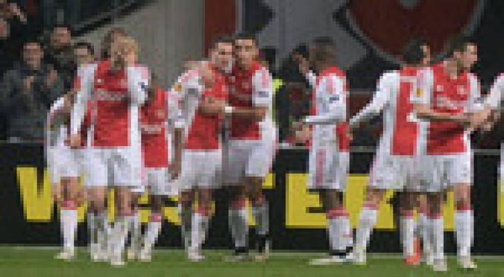 فوز اياكس امستردام على مضيفه ايندهوفن في الدوري الهولندي
