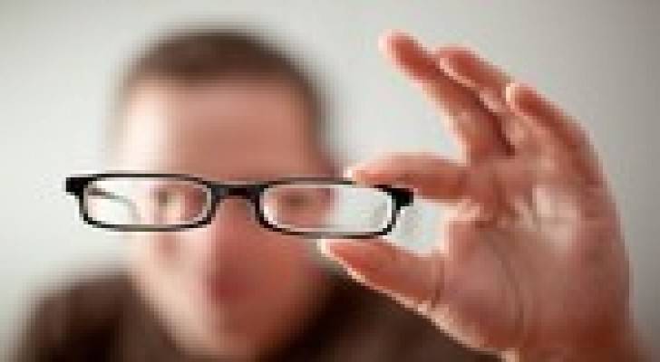 قصر النظر..أحد نتائج الإفراط في استخدام الإلكترونيات