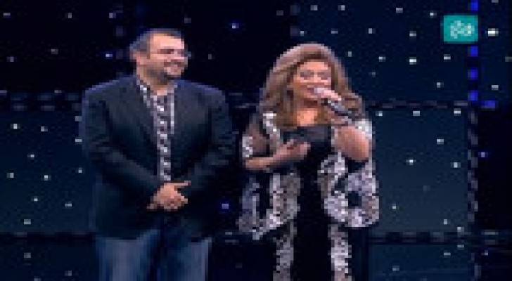 مفاجأة من زيد ابن الفنانة امل الدباس على الهواء بمناسبة عيد الأم