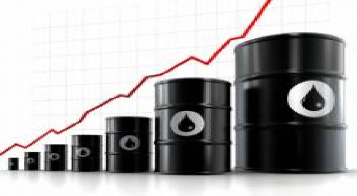 أسعار النفط ترتفع بأكثر من 3.5% بعد بدء "عاصفة الحزم"