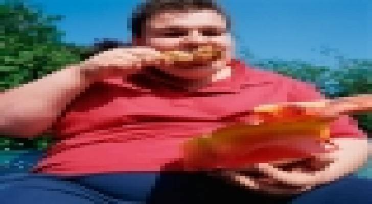 البدين يشم رائحة الطعام عن بعد