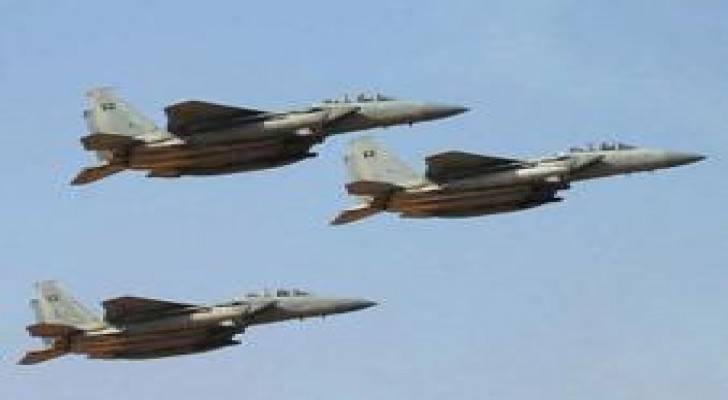 "عاصفة الحزم" تستهدف مواقع الحوثيين بتعز