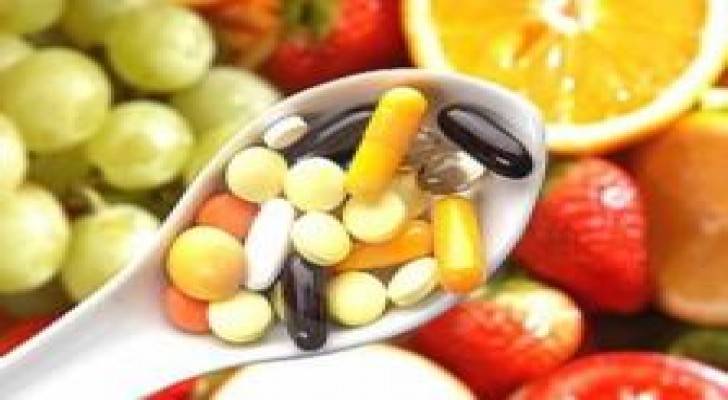 جرعات الفيتامينات الكبيرة تضر الجسم