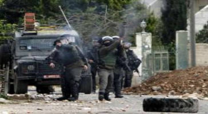 نابلس: إصابة ثلاثة شبان خلال مواجهات مع الاحتلال