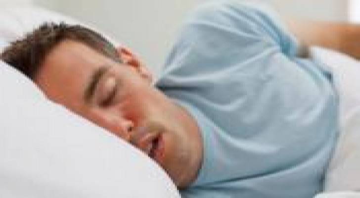 انقطاع النفس أثناء النوم يهدد الحياة
