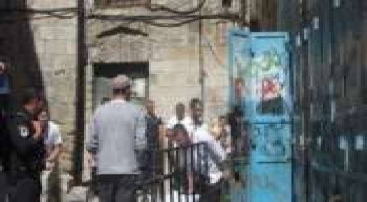 القدس المحتلة:  مستوطنون يستولون على مبنى سكني في سلوان