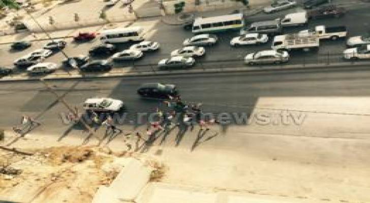 بالصور: احتفالات الأردنيين بعيد الاستقلال في حدائق الحسين