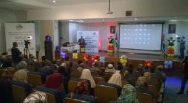 احتفال في المركز الاسلامي لاختتام برنامج دعم النفس اجتماعي والتعليم استدراكي