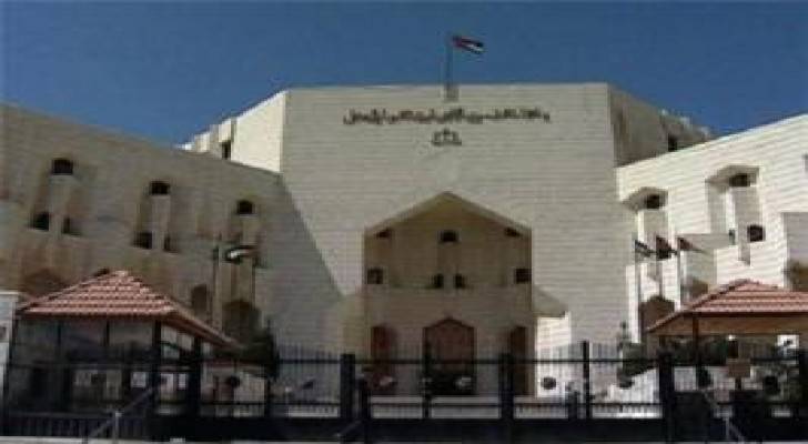 الأشغال الشاقة لقاتل شقيقته بالزرقاء