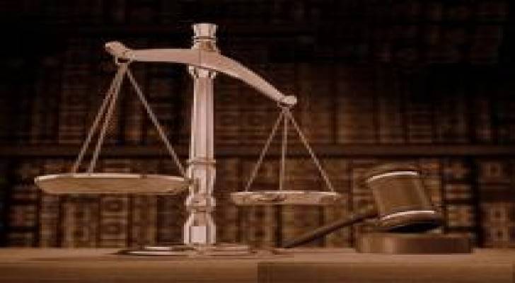 متهم بجمع وتقديم أموال بقصد تمويل الإرهابيين والالتحاق بهم يمثل أمام "أمن الدولة" .. تفاصيل