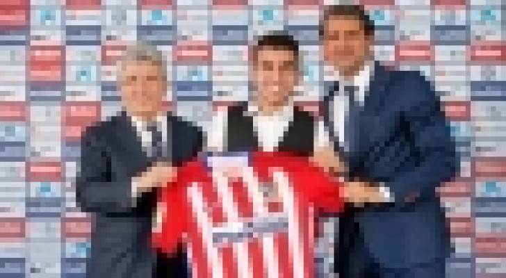أتلتيكو مدريد يقدم نجمه الجديد آنخل كوريا