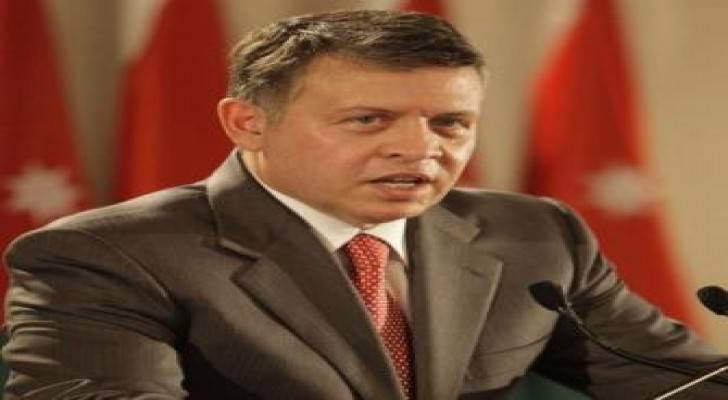 الملك يهنىء سلطان عمان بمناسبة يوم النهضة