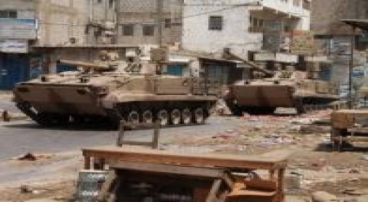 تعزيزات برية سعودية إلى اليمن واللجان الشعبية تواصل تقدمها في الجنوب