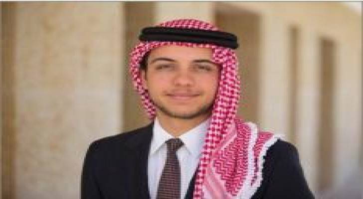 ولي العهد يسلم المعالجين الرياضيين بطاقة المعالج المعتمدة ضمن مبادرة "قصي"