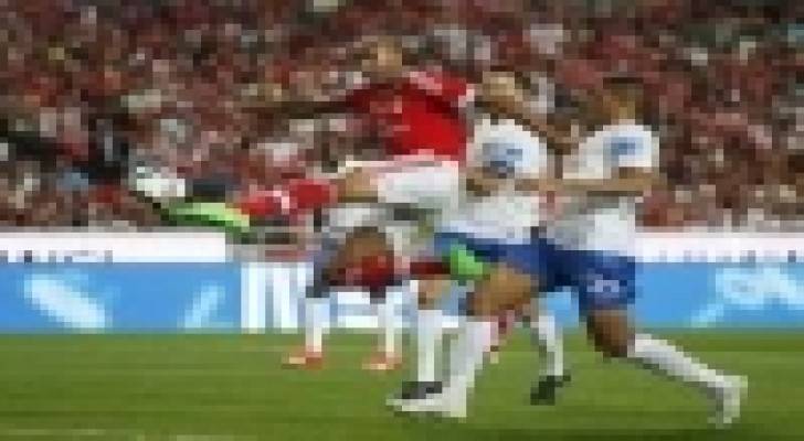 بنفيكا يسحق أستوريل في الدوري البرتغالي